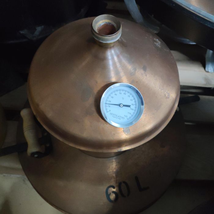 Cazan țuică sârbesc 60l, basculant cu amestecator și răcitor 200l