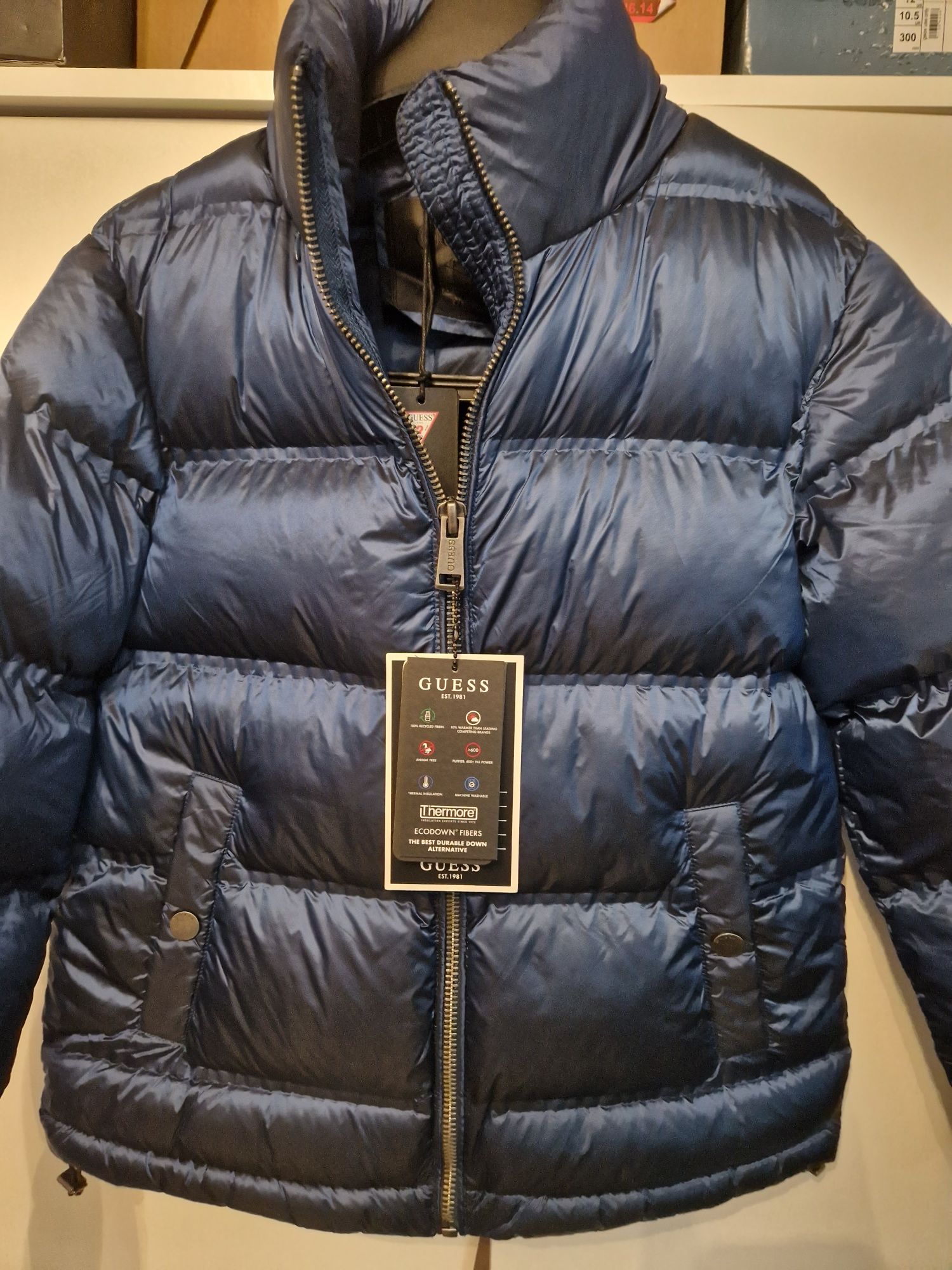 Geaca Guess groasă