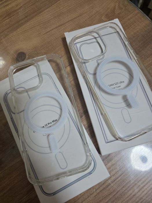2 huse iPhone 16 pro max și o folie/150lei toate