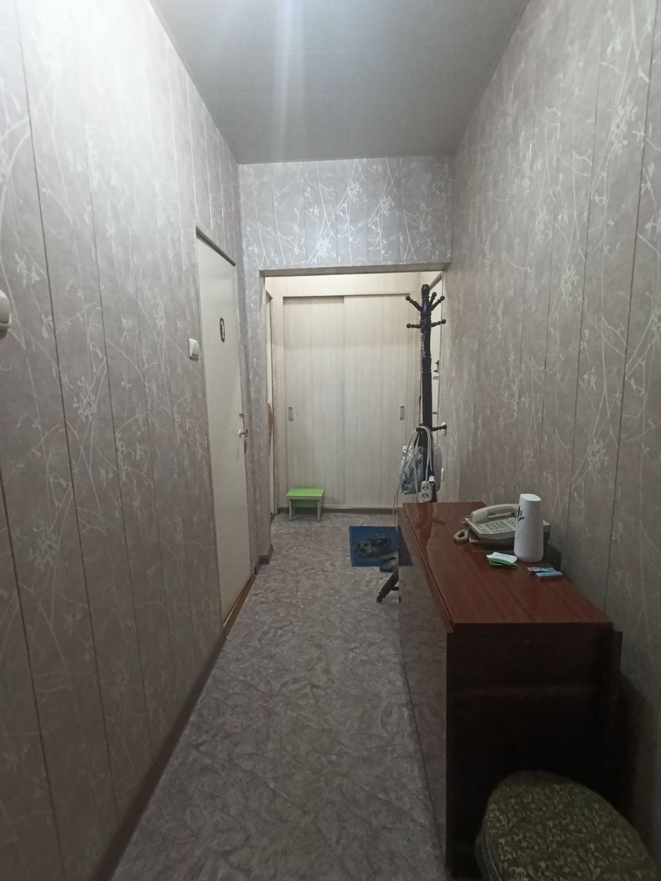 Продаю 2-х комнатнаю квартиру Сергели 4, Авто салон