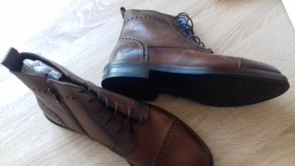 Ghete iarna barbati piele 42 nou in cutie impecabile