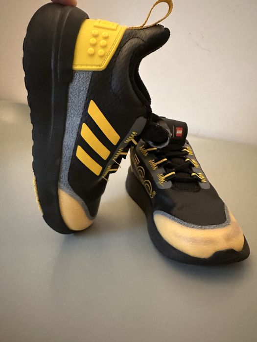 Adidas маратонки колаборация с LEGO, номер 24