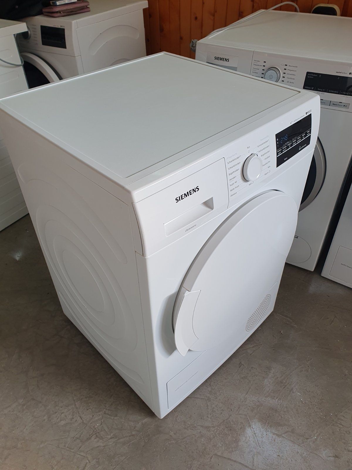 Сушилня Siemens IQ500, 8 кг., термопомпа. Самопочистваща!