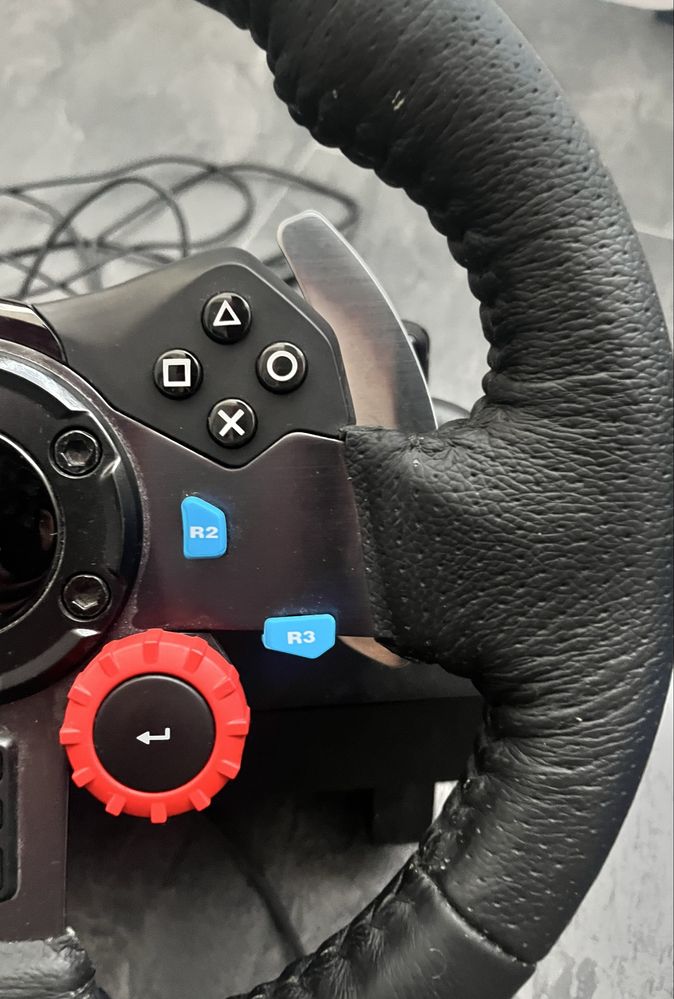 Волан за PS4 Logitech g29 с две игри