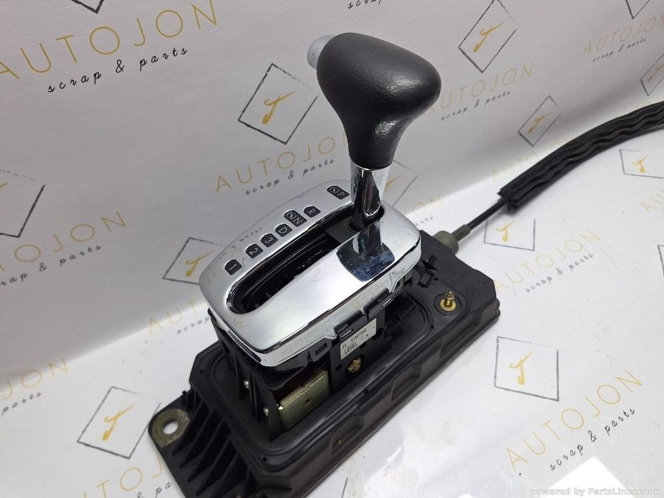 Timonerie cutie automata  VOLKSWAGEN GOLF IV (1J1) [ 1997 - 2007 ] TDI (AGR, ALH) 66KW|90HP OEM 1J0713023