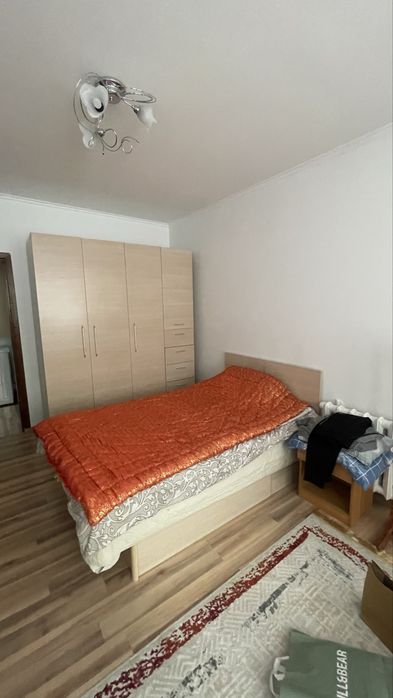 Кровать с матрасом