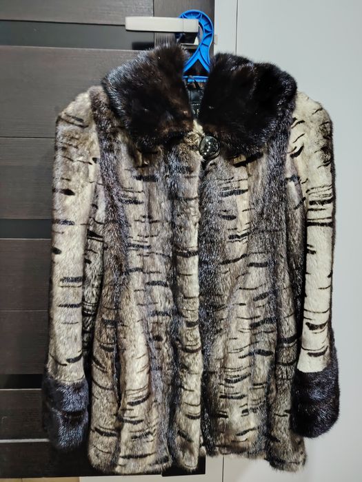 Продам Норковую шубу