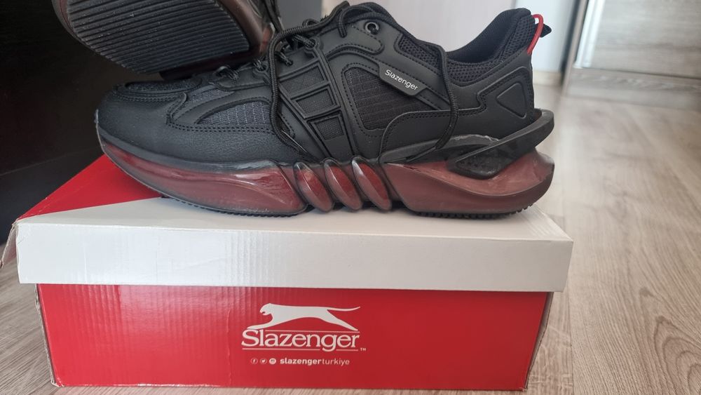 Slazenger Zenith In 44 номер НОВИ