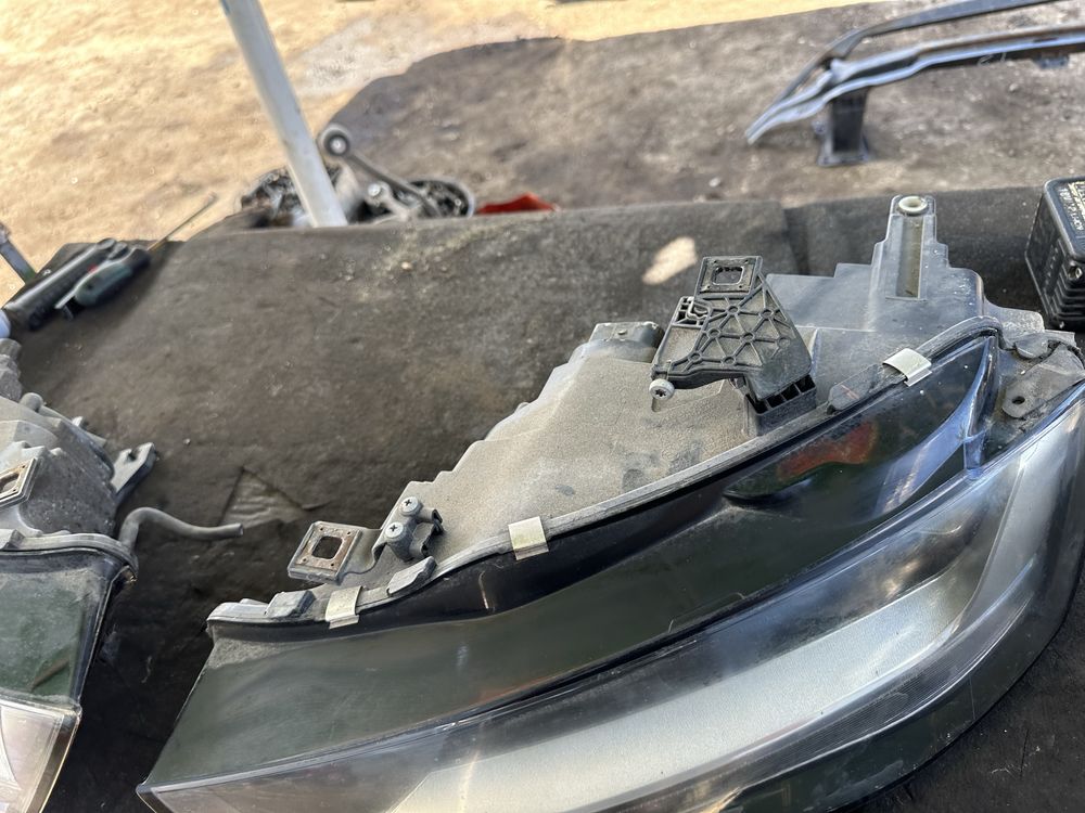 Фарове фар Audi A4 b8.5 Ауди А4 Фейслифт обикновен 8k0941004 8k0941005