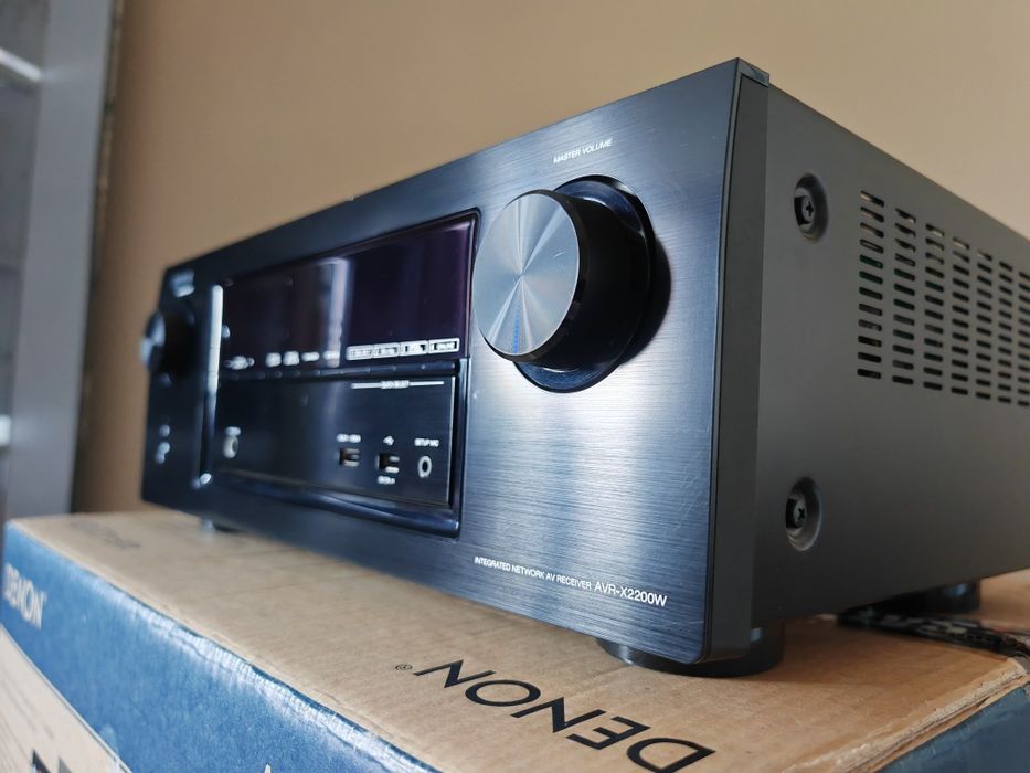 Denon AVR X 2200 W Dolby Atmos Wi-Fi Bluetooth HDMI 4K