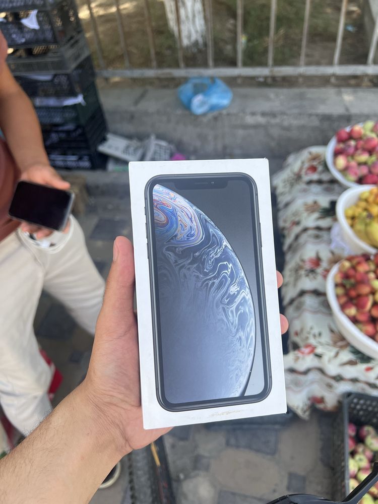 Iphone xr 64gb kar dok bor
