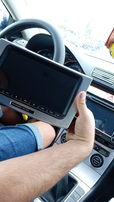 Navigatie pentru Passat B6, folosita puțin, cu folia pe ea