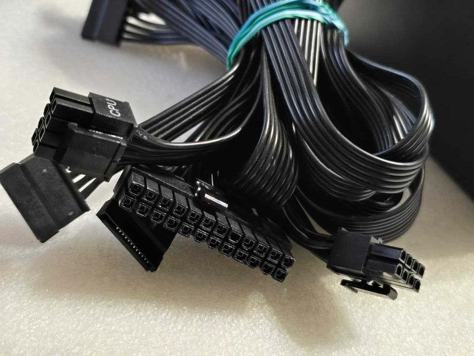 Sursa PC Aqirys Pulsar SI 450W 80+ White 2 x 6+2 PCI-E 120mm, PFC