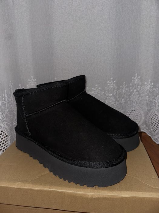 Ugg mini platform 38