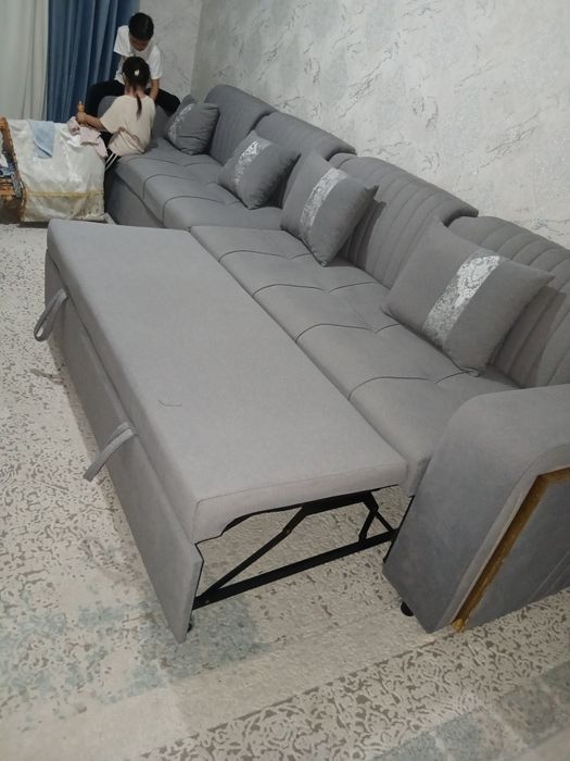 Диван 4 метр почти новый 140.000т