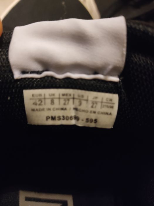 Teniși pepe Jeans un model frumos și deosebit