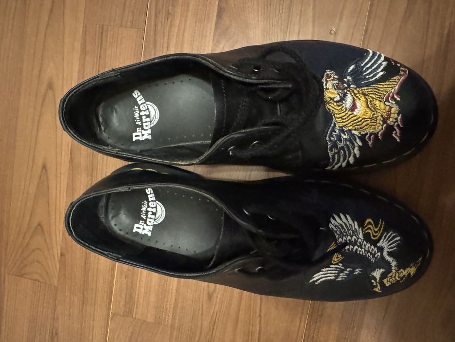 Обувки Dr. Martens