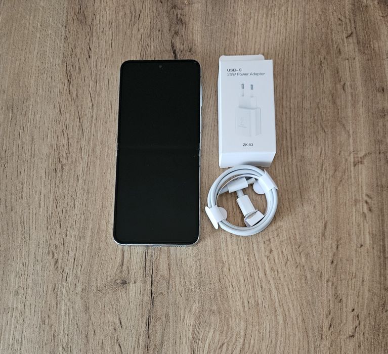 Samsung Galaxy Z Flip5, 8GB RAM, 256GB, 5G, Mint verde
