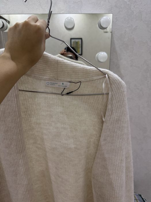 кардиган шерстяной, абсолютно новый