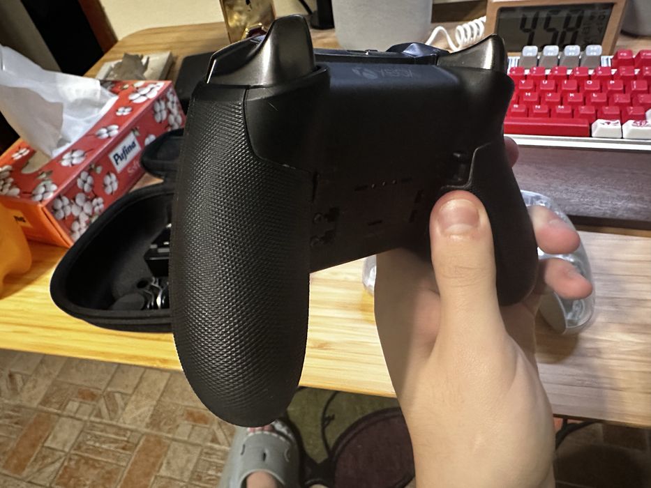 Xbox One Elite 2 контролер