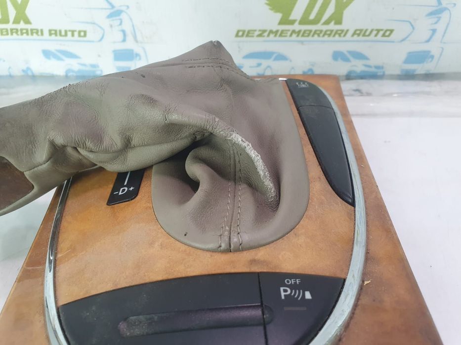 Ornament nuca schimbator viteze A2112671110 Mercedes-Benz E-Class W21