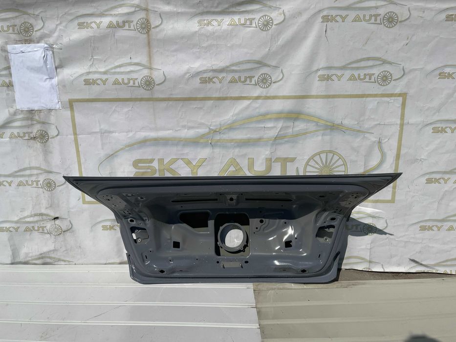 Capota spate portbagaj Vw Passat B8 dupa 2015 original cod 3G5827159D
