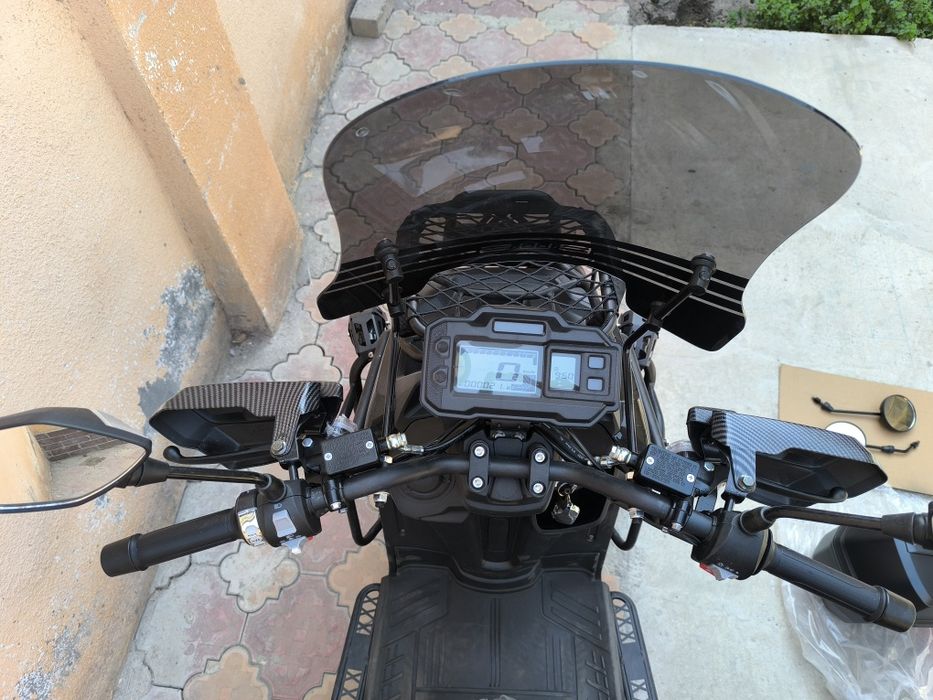 Продается Скутер ТАНК PRO Maks 150 куб. Новый