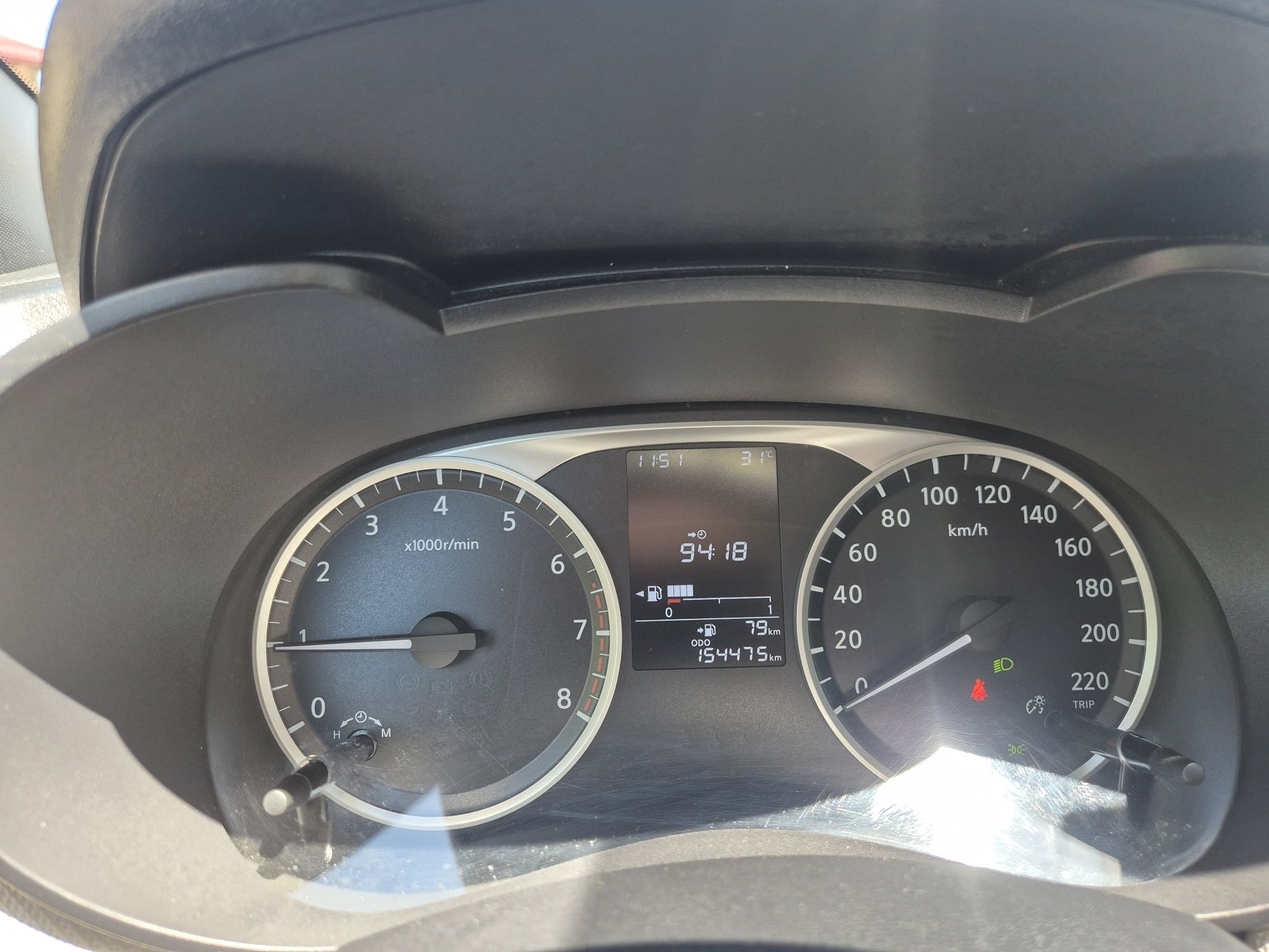 Vând nissan micra 2018
