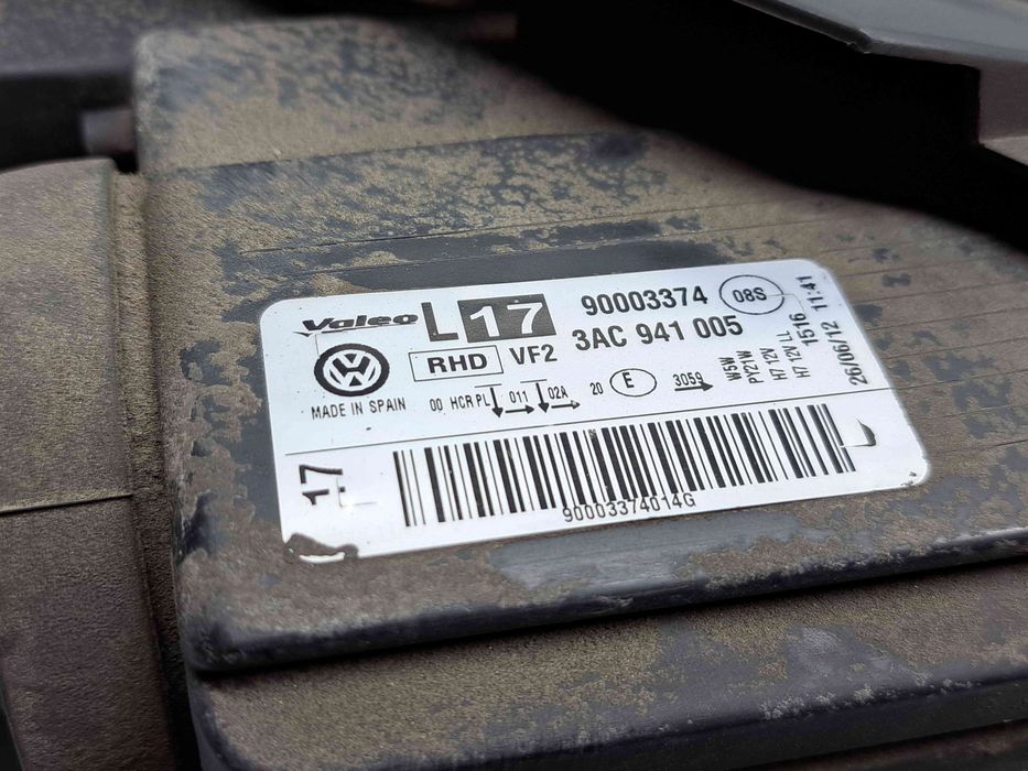 Far stanga Volkswagen Passat B7 (365) Variant [Fabr 2010-2014] 3AC941