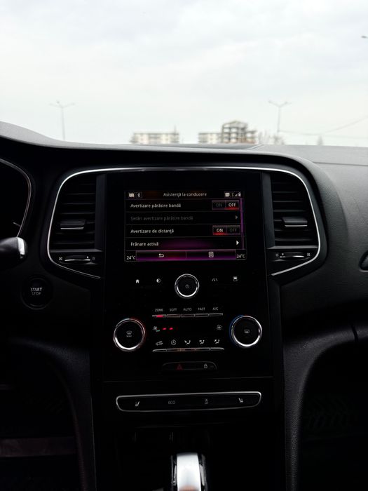 Renault Megane IV Automat EDC Intense 2020 –  Keyless / Distronic