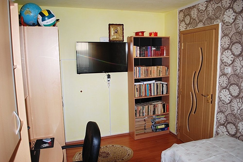 vand apartament 4 camere gherla