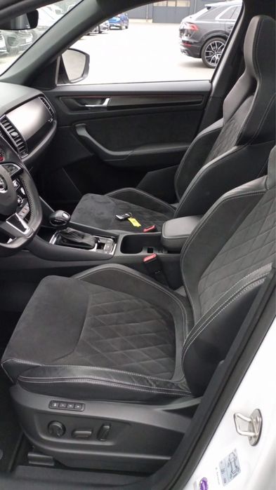 Skoda Kodiaq 2019 Sportline 2.0 150 cai D Panoramic, full