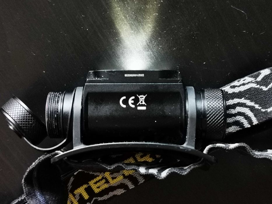 Lanterna nitecore hc65 v2 1600lm