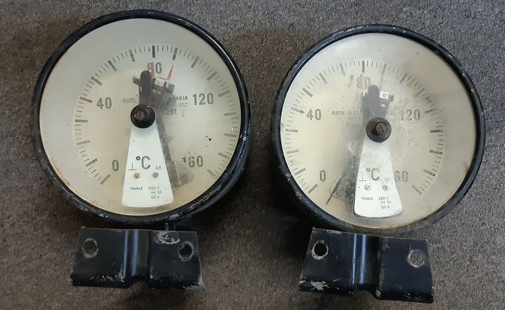 Ceas temperatura grup electrogen Skoda antichitate vintage decoratiune