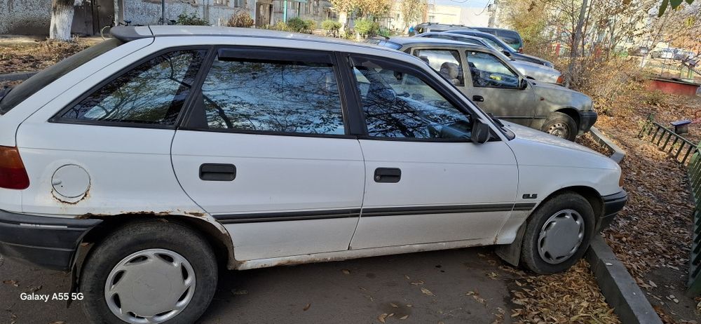 Продам опель астра