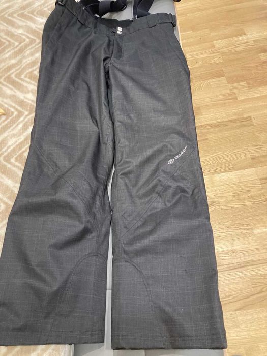 ски гащеризон Bogner богнер, Дамски обувки, ски маска uvex, ски каска