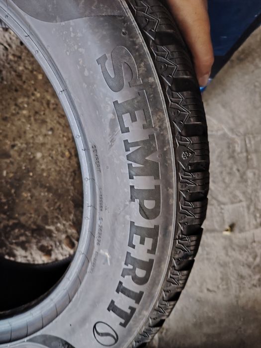 215/65 R17 Semperit Speed-Grip 5 M+S DOT 3823