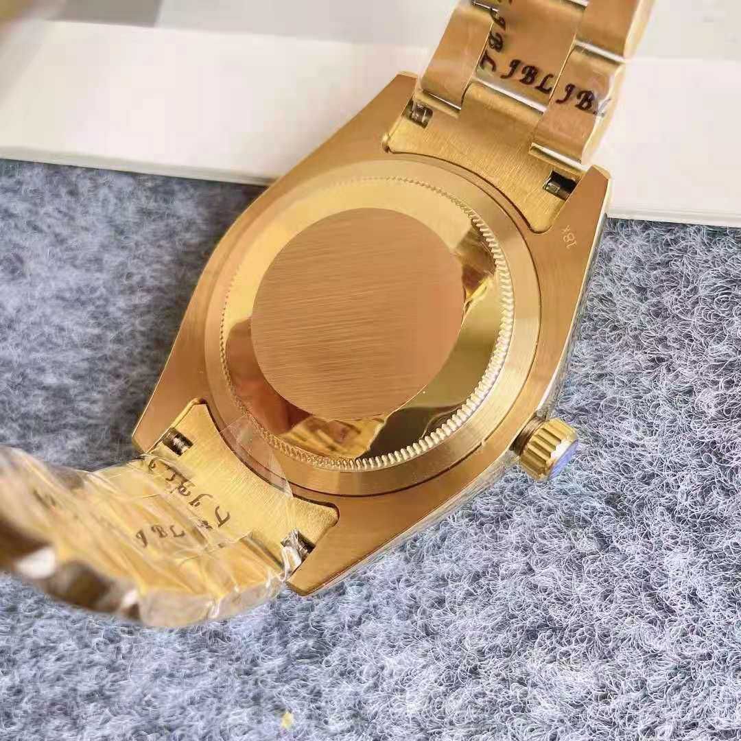 Vand Rolex sky dweller 42mm Gold