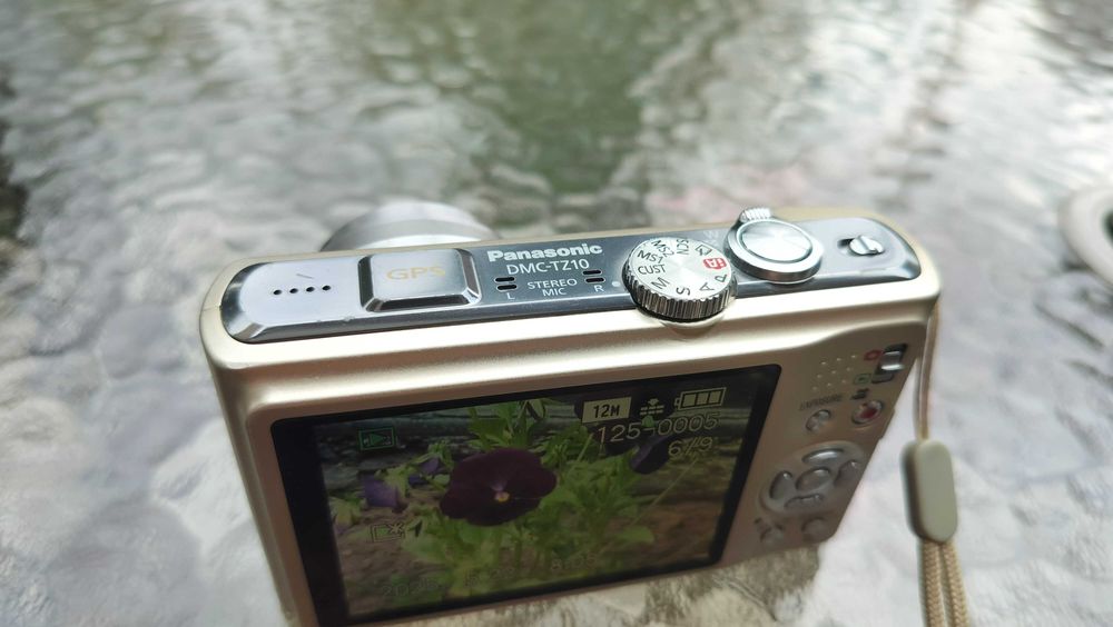 Compact Digital Camera Panasonic Lumix DMC-TZ10 Japan - meniu Japoneza