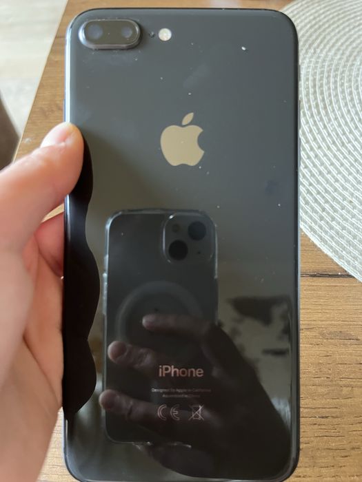 Iphone 8+ без гаранция