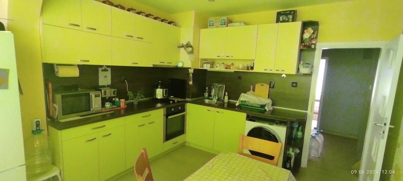 Продава се Тристаен апартамент в Перник, Изток - 94 кв.м за 1140 €/кв.м - Снимка #15