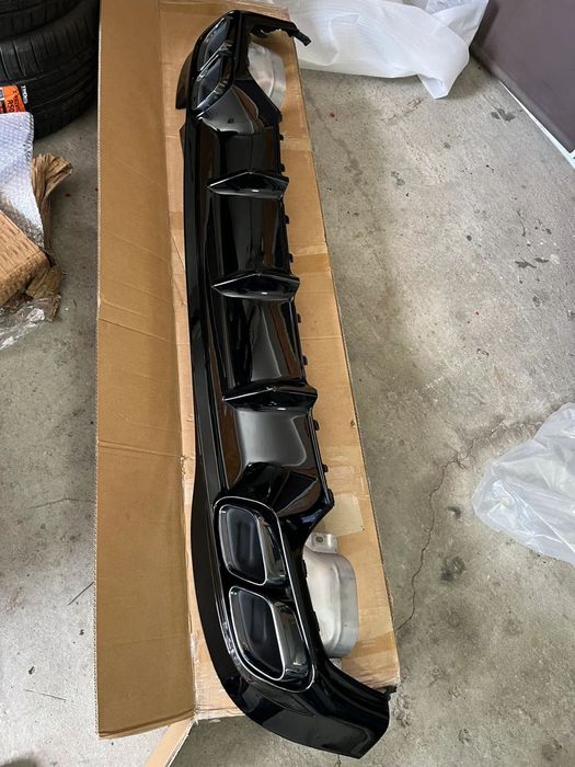Difuzor Bara Spate MERCEDES S Class W223 Cu Ornament Tobe Model AMG 2021+