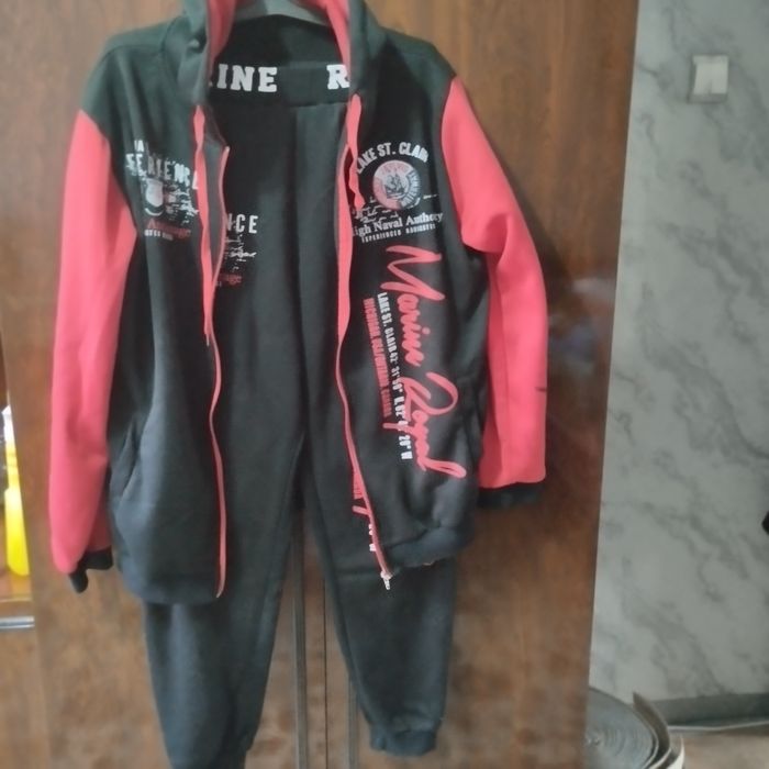 Спортивные костюмы