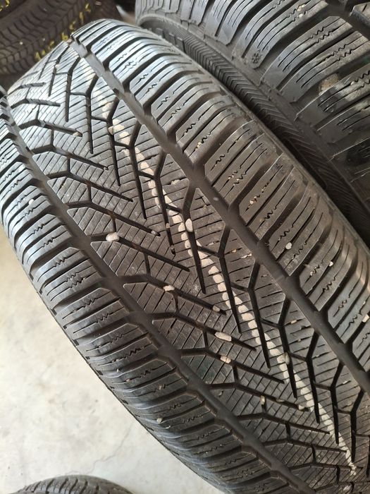 4 Anvelope de iarnă 215 65 r16 Semperit