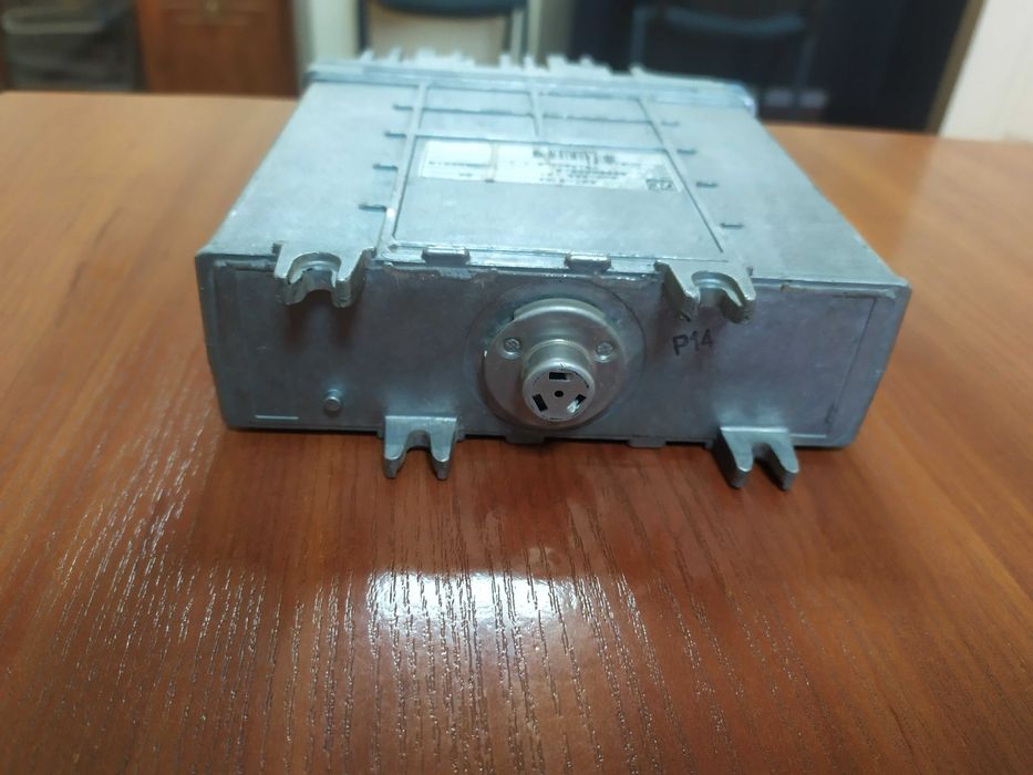 Электронный блок управления ZF коробки EST-37A 4WG-260