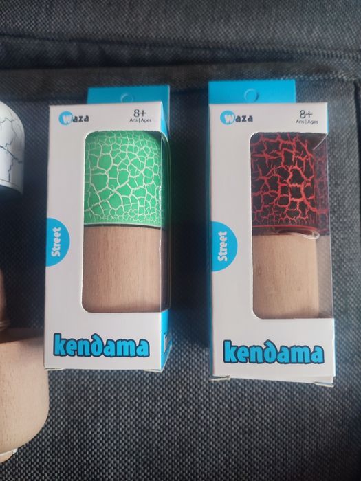 Kendama profesională model pill de lemn