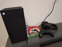 Xbox series X 2 controllere si căști