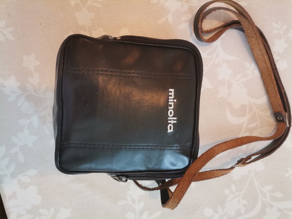 Ретро камера Minolta 110 Zoom SLR