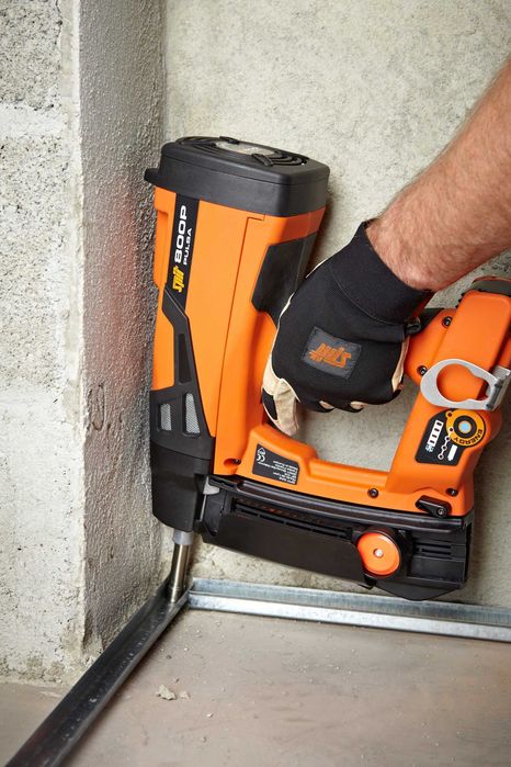 Spit pulsa 800  пистолет такер бетон метал