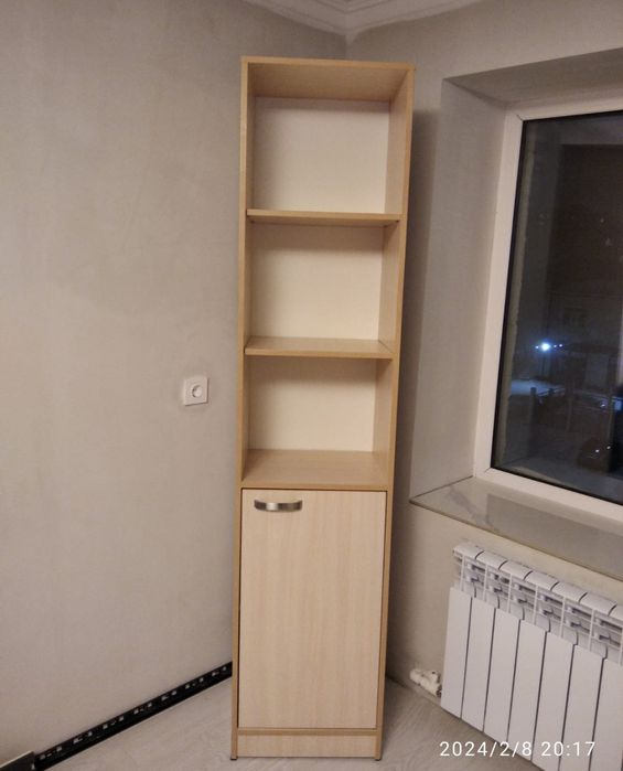 Шкаф пенал! В отличном состояние!